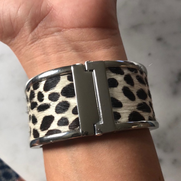 Ann Taylor Silver Rhinestone Animal Printed Cuff - Picture 6 of 8